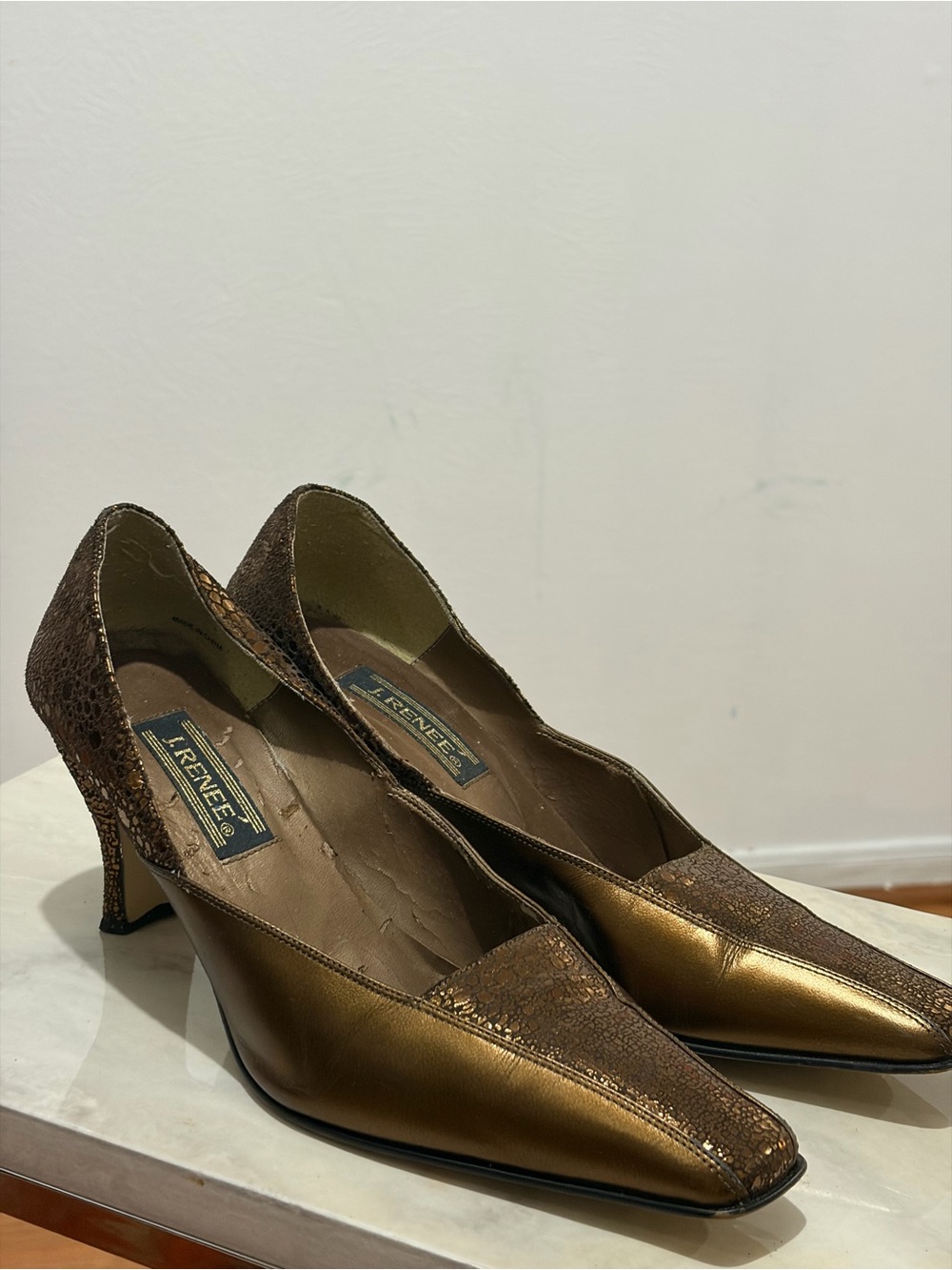 J Renee Metallic Bronze Pointed-Toe Pumps Women’s 10M
